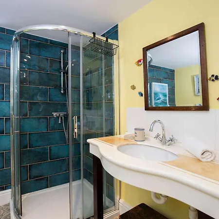 Characterful 5 Bedroom Coastal Sleeps 10 Dom wakacyjny Saltburn-by-the-Sea